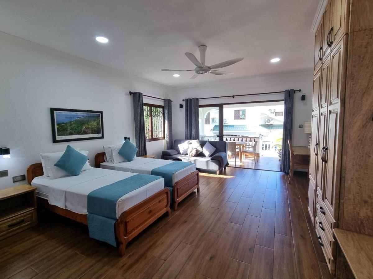 Drake Seaside Studio Apartments 벨옴브레 외부 사진