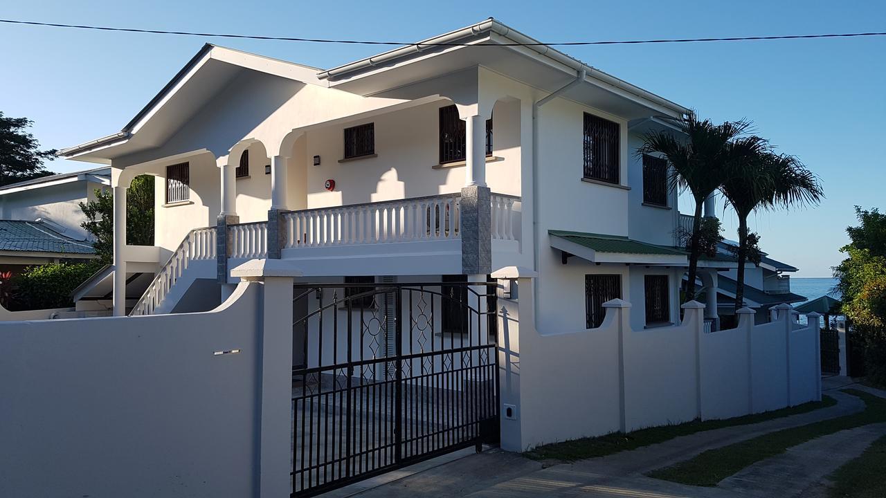 Drake Seaside Studio Apartments 벨옴브레 외부 사진